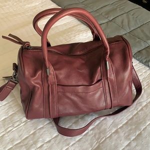 Forever 21 burgundy tote